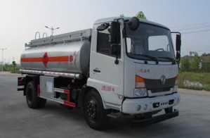 加油車圖片 加油車圖片