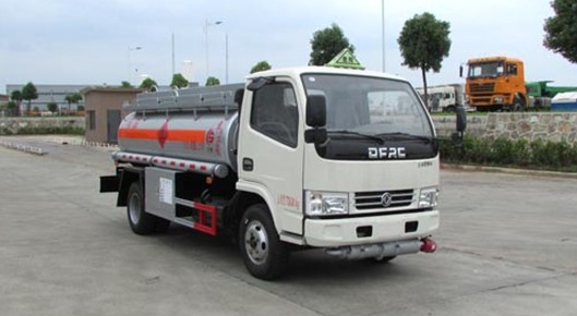 油罐車圖片 油罐車圖片