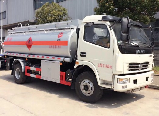 10�����ͽ��|(zh��)�|�L(f��ng)�����������܇�r��