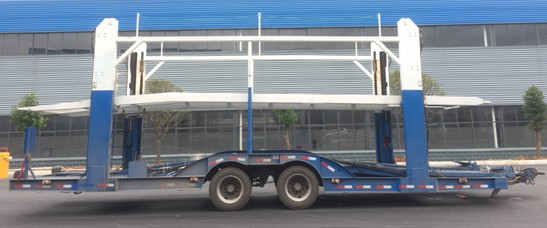 中置軸半掛轎運(yùn)車(chē)圖片 中置軸半掛轎運(yùn)車(chē)圖片