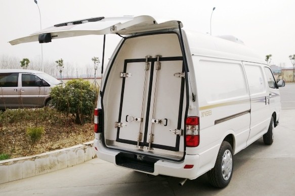 �����A����������܇