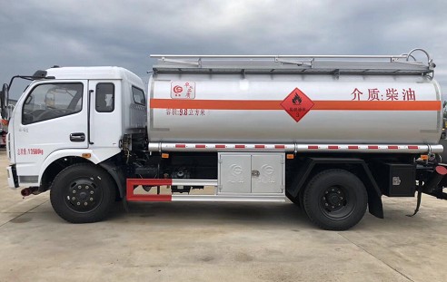 �|�L(f��ng)������һ�Ű��{���9.8�����ͽ��|(zh��)�\(y��n)��܇(ch��)