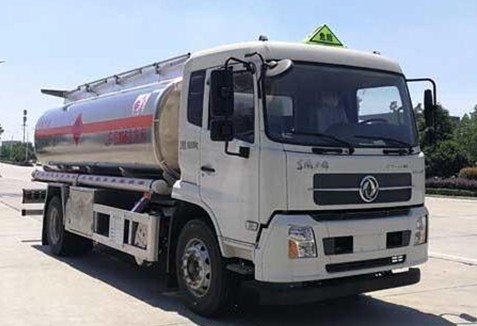 國六東風(fēng)天錦鋁合金運(yùn)油車圖片 國六東風(fēng)天錦鋁合金運(yùn)油車圖片