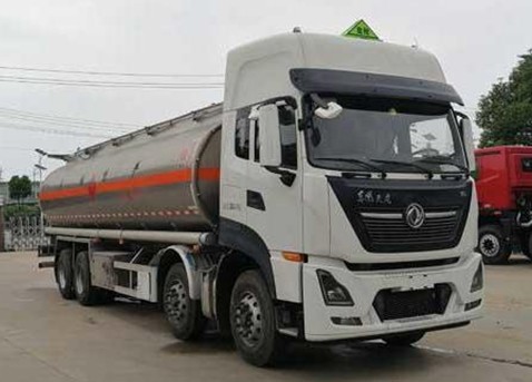 國(guó)六東風(fēng)天龍前四后八鋁合金運(yùn)油車(chē)圖片 國(guó)六東風(fēng)天龍前四后八鋁合金運(yùn)油車(chē)圖片