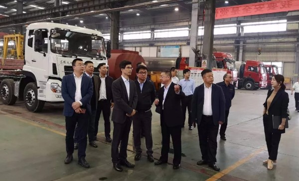 �����Ќ����h�hί��ӛ�ֈ�(ji��n)һ�и��������ٿ����{(di��o)��