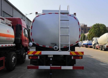 ���������M3000���p��Һ܇�DƬ