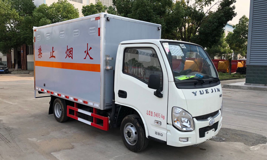 �S�M(j��n)С����3����ȼ���w�\(y��n)ݔ܇(ch��)�DƬ