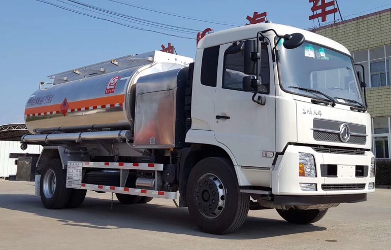 �|�L(f��ng)���\�w�C����܇�DƬ