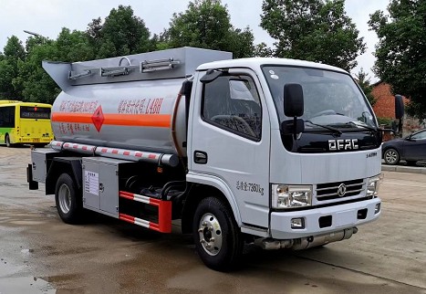 甲醇乙醇罐式運輸車圖片 甲醇乙醇罐式運輸車圖片