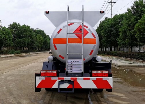 甲醇乙醇罐式運輸車圖片 甲醇乙醇罐式運輸車圖片