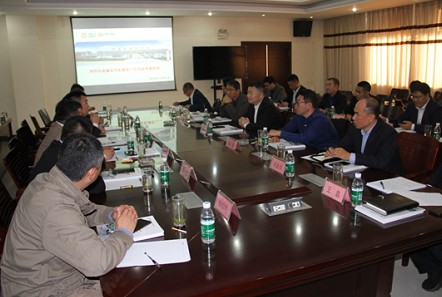 ���h����