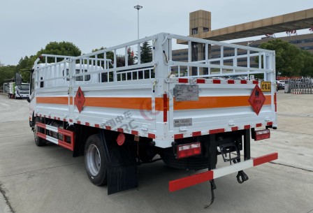 ��������S��5.15�ך�ƿ�\(y��n)ݔ܇