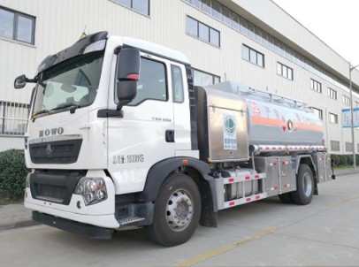 國五重汽豪沃飛機(jī)加油車 國五重汽豪沃飛機(jī)加油車