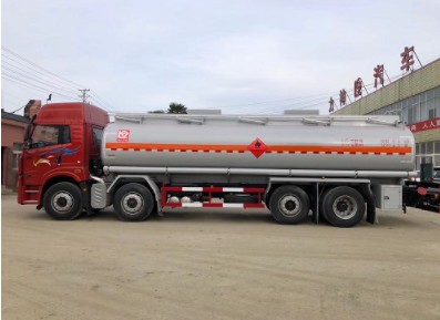 力神油罐車(chē) 力神油罐車(chē)