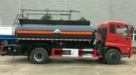 東風(fēng)天錦單橋SCS5180GFWDFH型腐蝕性物品罐式運輸車 東風(fēng)天錦單橋SCS5180GFWDFH型腐蝕性物品罐式運輸車