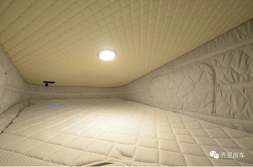 齊星新全順中頂升頂房車 齊星新全順中頂升頂房車