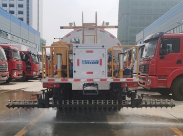 6.3�����|�L(f��ng)�A��T3�����͞r������܇