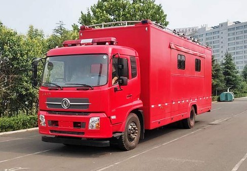 東風(fēng)天錦軍用炊事車 東風(fēng)天錦軍用炊事車