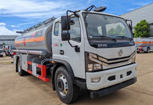 �|�L������D8�͹�܇