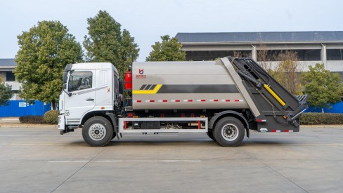 15���|�L(f��ng)�A��KL5���s����܇_�P���L(f��ng)��KLF5182ZYSE6�͉��sʽ����܇