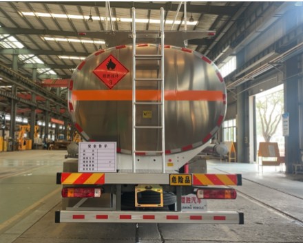 ��������ǰ�ĺ��29.3���X�Ͻ��\��܇_������CSC5329GYYLZ6���X�Ͻ��\��܇