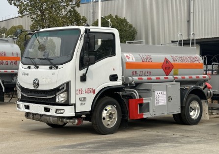 東風(fēng)華神藍(lán)牌2.3方加油車_楚勝牌CSC5040GJYEH6型加油車 東風(fēng)華神藍(lán)牌2.3方加油車_楚勝牌CSC5040GJYEH6型加油車