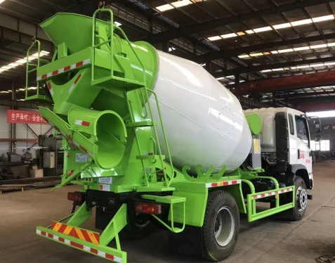 大運(yùn)運(yùn)途7方攪拌車,7方混凝土攪拌車 大運(yùn)運(yùn)途7方攪拌車,7方混凝土攪拌車