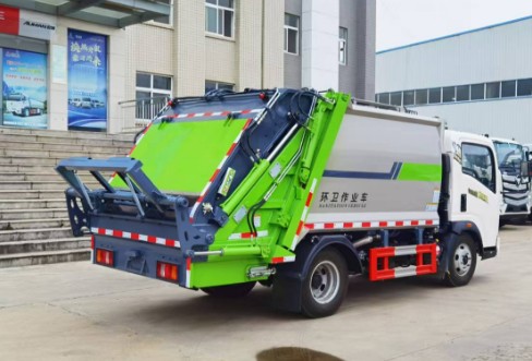 王力壓縮垃圾車廠家_5.8方重汽豪沃藍(lán)牌壓縮垃圾車價格 王力壓縮垃圾車廠家_5.8方重汽豪沃藍(lán)牌壓縮垃圾車價格
